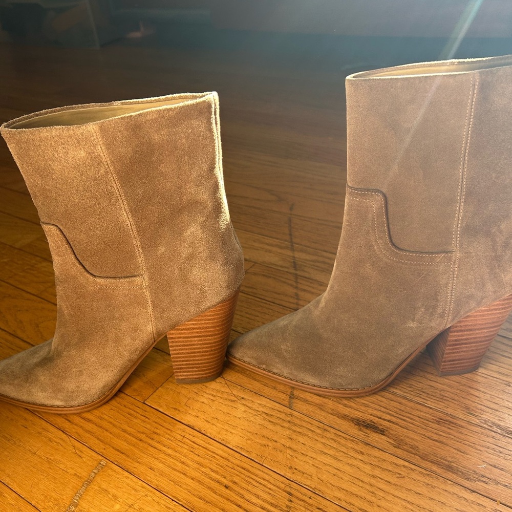 Suede Marc Fisher boots